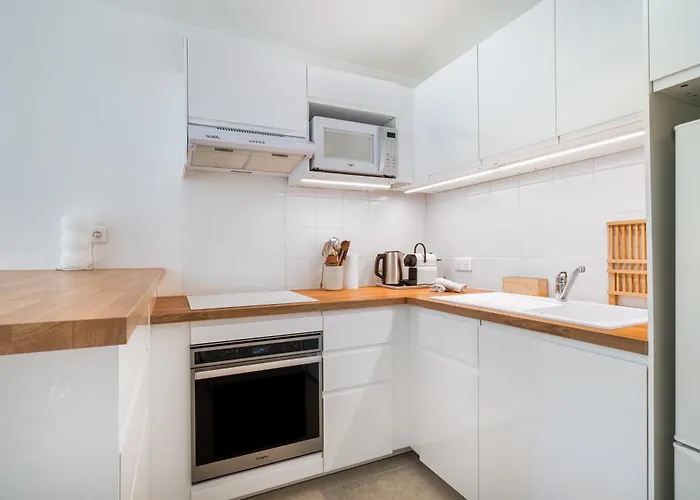 Pause Ensoleillee アパート *